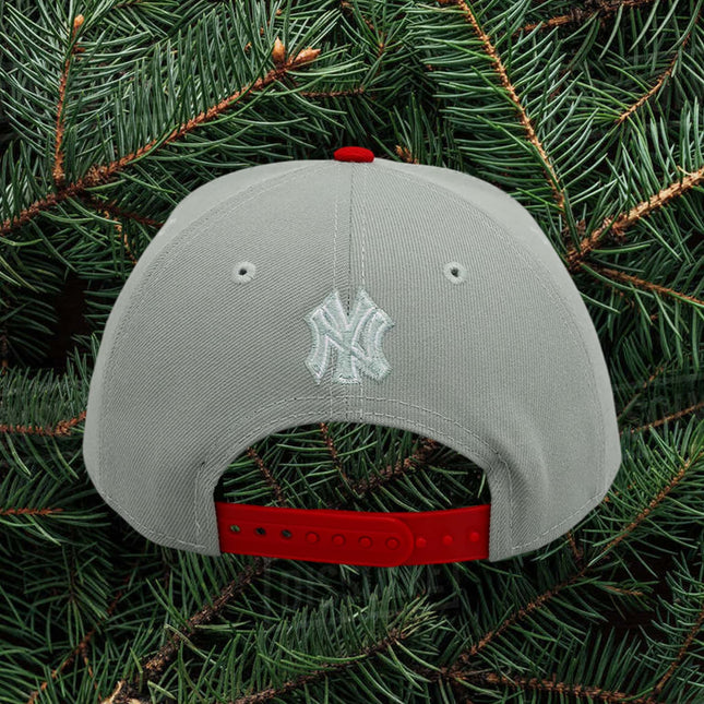 NY Yankees 'All I Want For Christmas' 2025 Snapback1