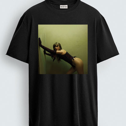 Taylor Swift The Life Of A Showgirl T-Shirt3